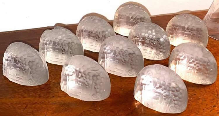 R. Lalique Raisins Menu Holder