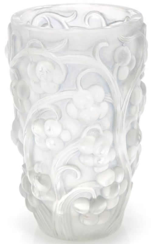 R. Lalique Raisins Vase