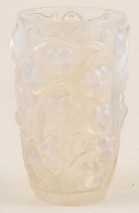 R. Lalique Raisins Vase