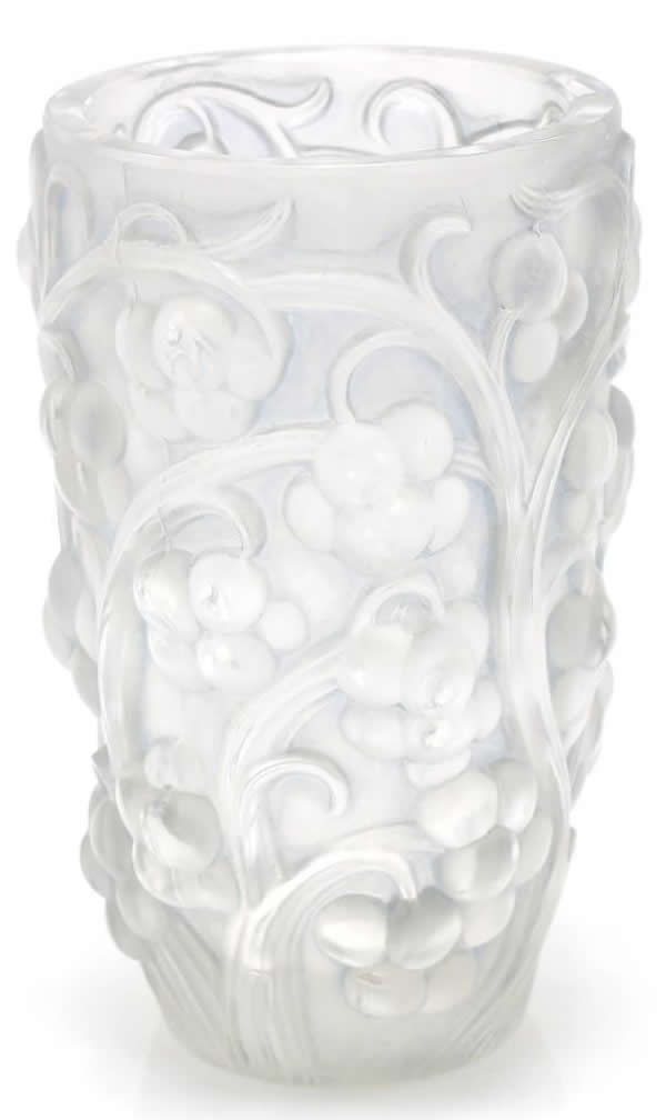 R. Lalique Raisins Vase