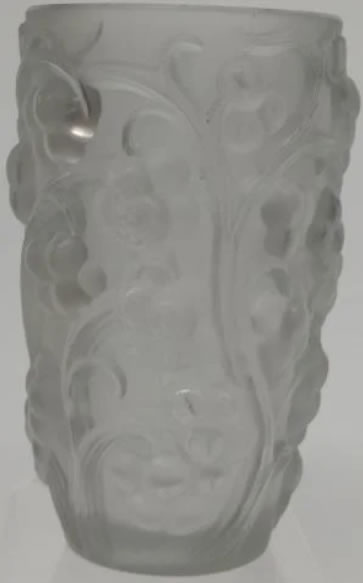 R. Lalique Raisins Vase