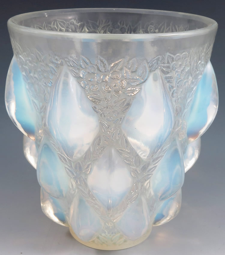 R. Lalique Rampillon Vase
