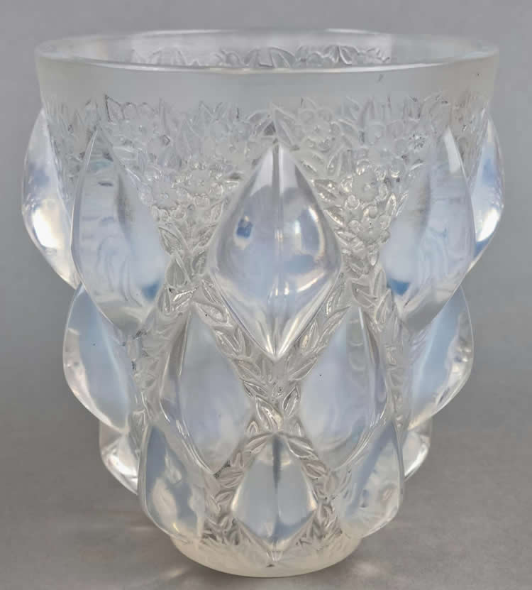 R. Lalique Rampillon Vase