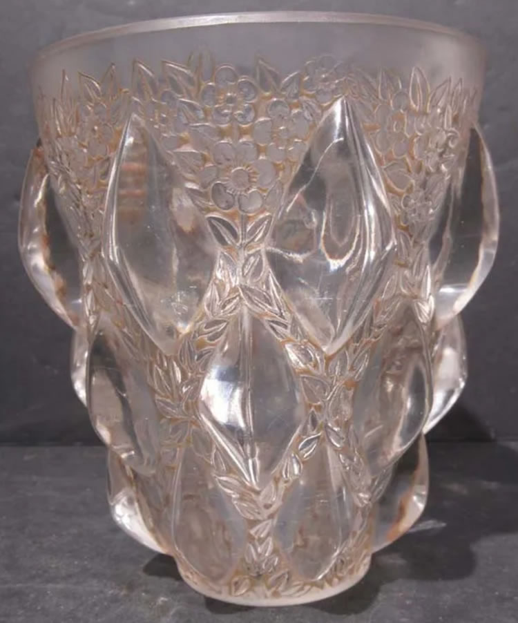 R. Lalique Rampillon Vase