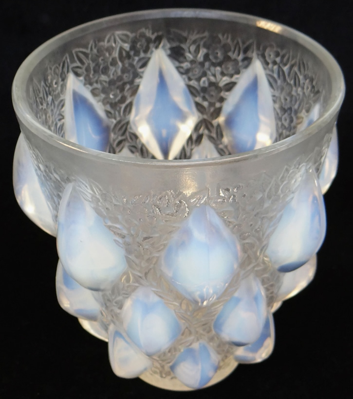 R. Lalique Rampillon Vase
