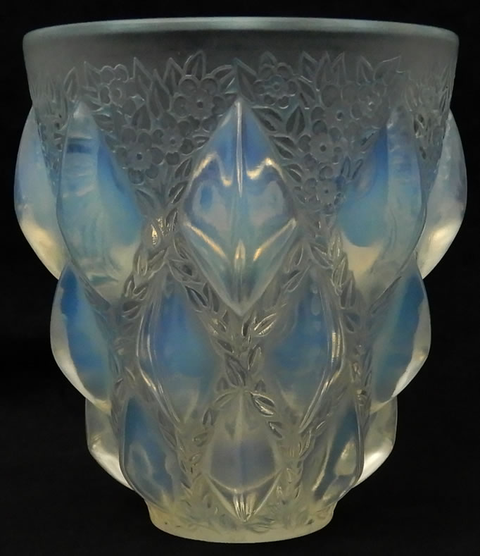 R. Lalique Rampillon Vase