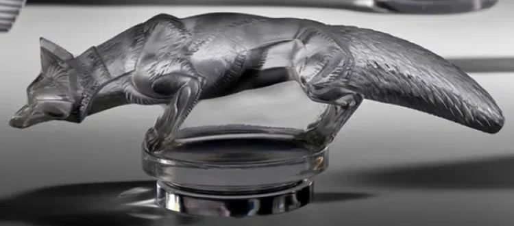 R. Lalique Renard Car Mascot