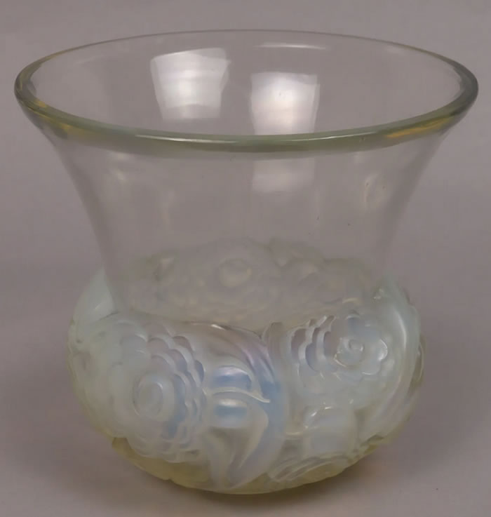 R. Lalique Renoncules Vase