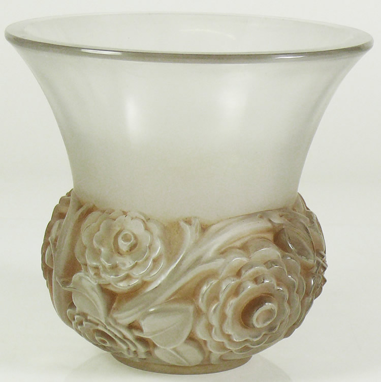 R. Lalique Renoncules Vase