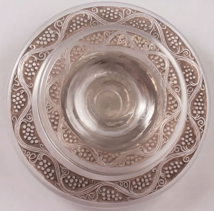 R. Lalique Ricquewihr Candleholder