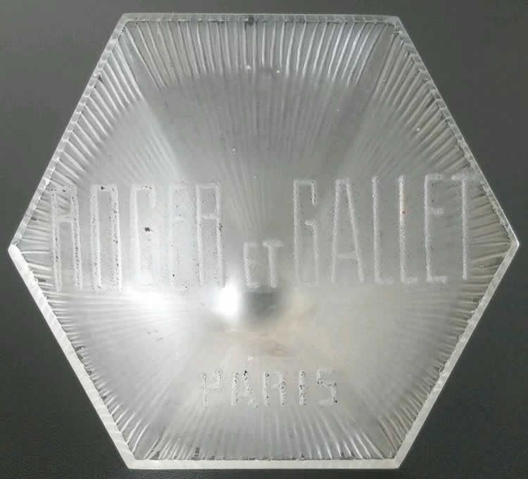 R. Lalique Roger Et Gallet Paris Sign
