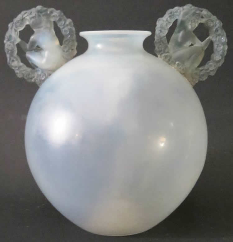 R. Lalique Ronsard Vase