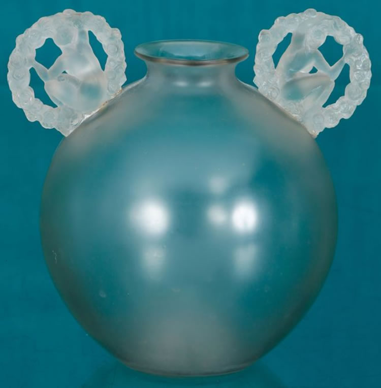 R. Lalique Ronsard Vase