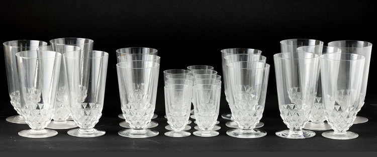 R. Lalique Saint-Cyr Tableware