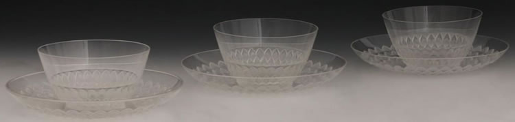 R. Lalique Saint-Cyr Tableware