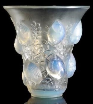 R. Lalique Saint-Francois Vase