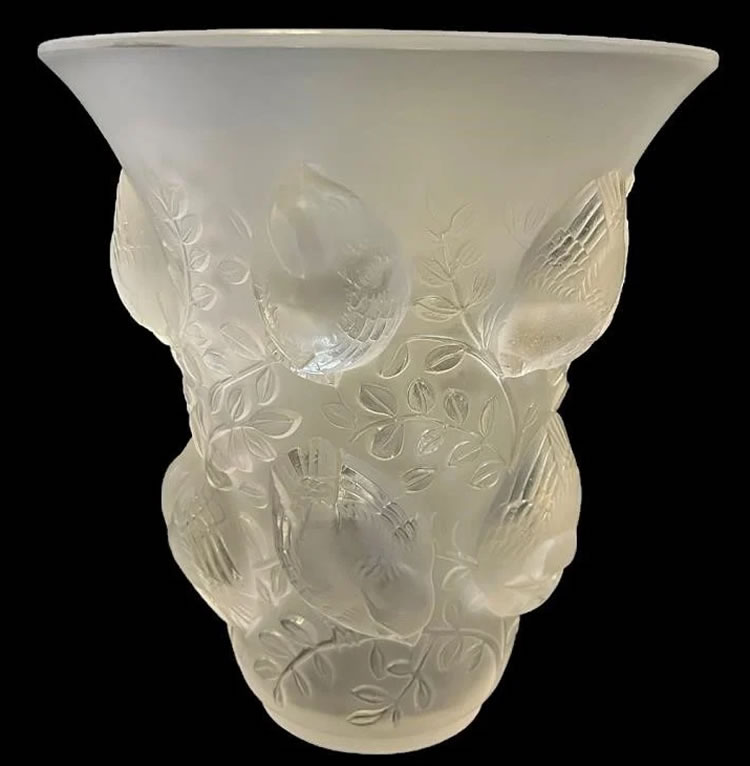 R. Lalique Saint-Francois Vase