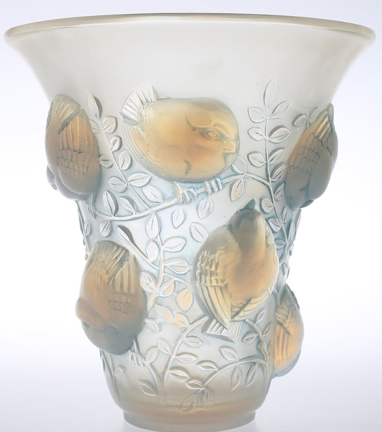 R. Lalique Saint-Francois Vase
