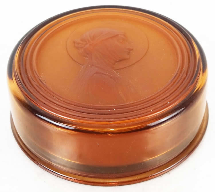 R. Lalique Saint-Odile Box
