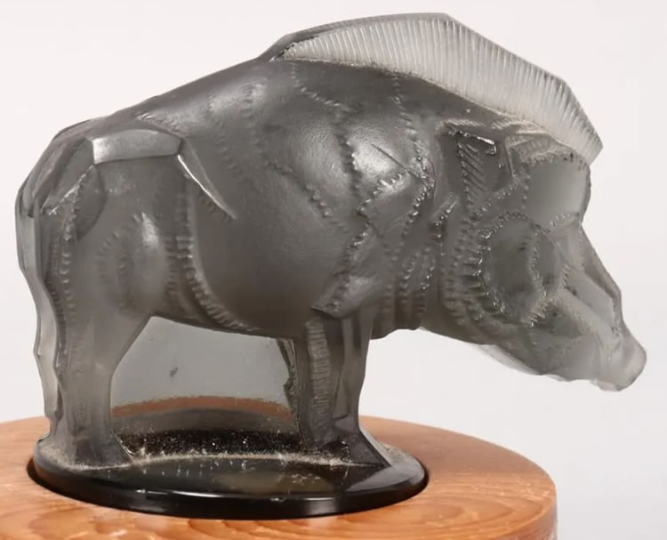 R. Lalique Sanglier Hood Ornament