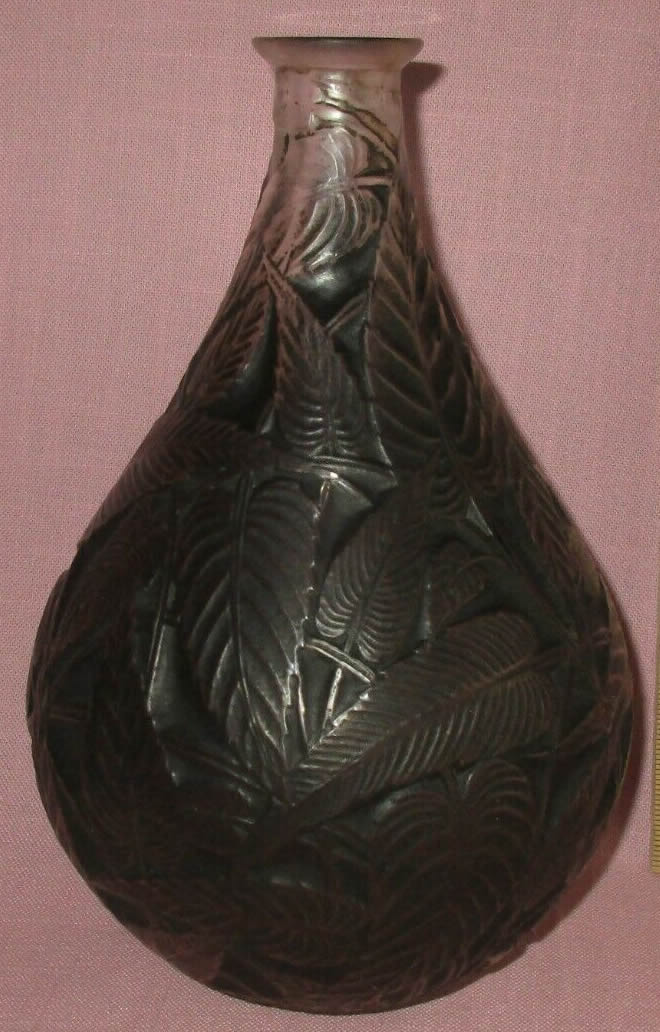 R. Lalique Sauge Vase