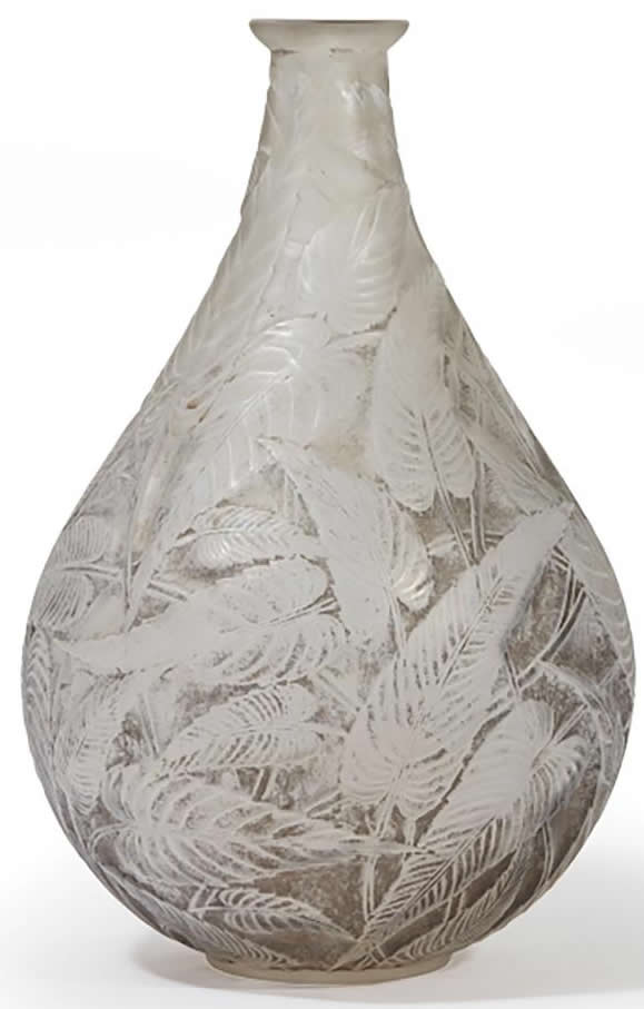 R. Lalique Sauge Vase