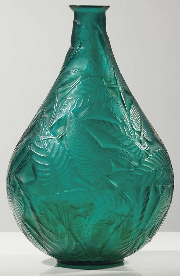 R. Lalique Sauge Vase