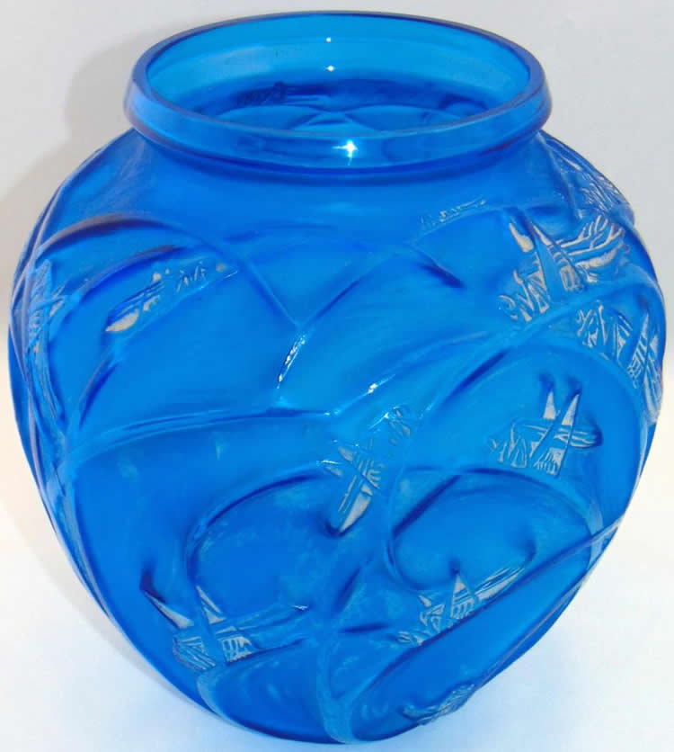 R. Lalique Sauterelles Vase