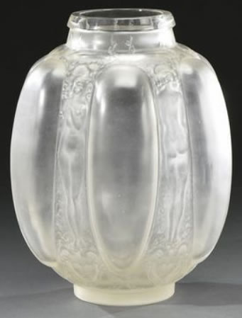 R. Lalique Six Figurines Et Masques Vase