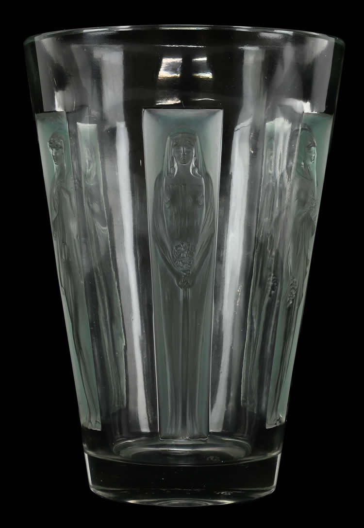 R. Lalique Six Figurines Vase