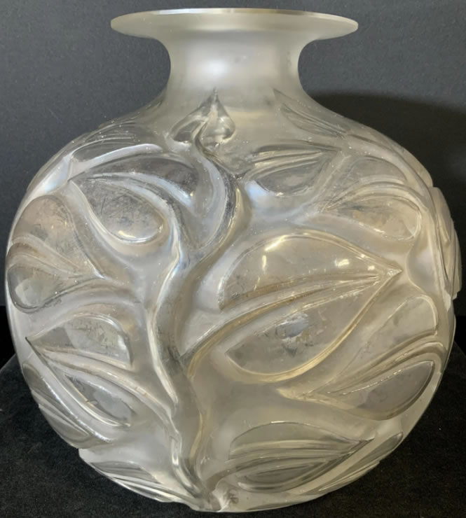 R. Lalique Sophora Vase