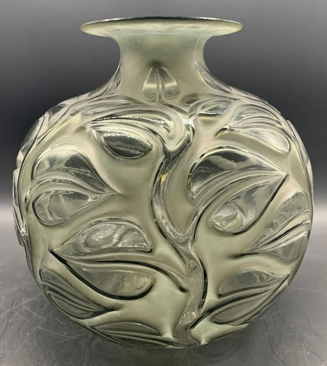R. Lalique Sophora Vase