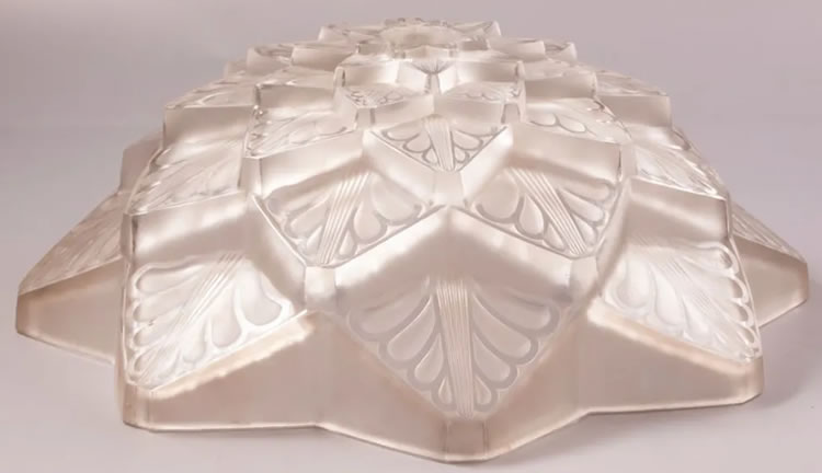 R. Lalique Stockholm Light Shade