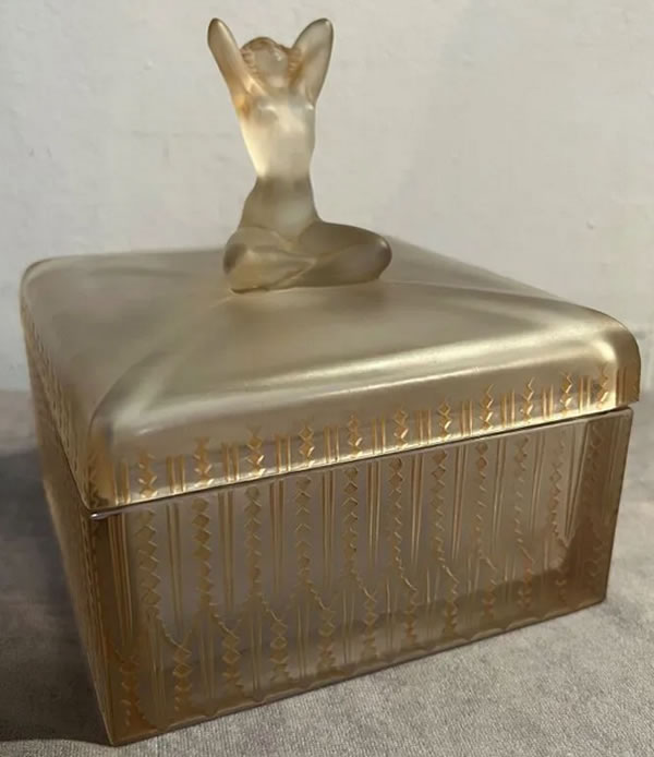 R. Lalique Sultane Box