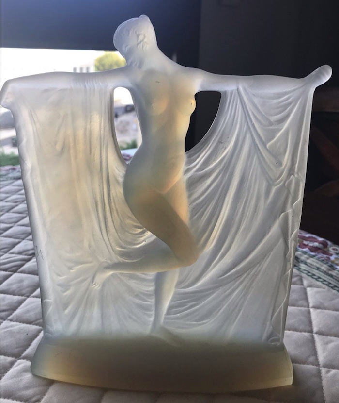 R. Lalique Suzanne Statue