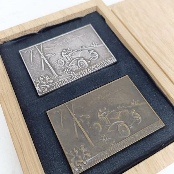 R. Lalique Targa Vincenzo Florio 1906 Plaque