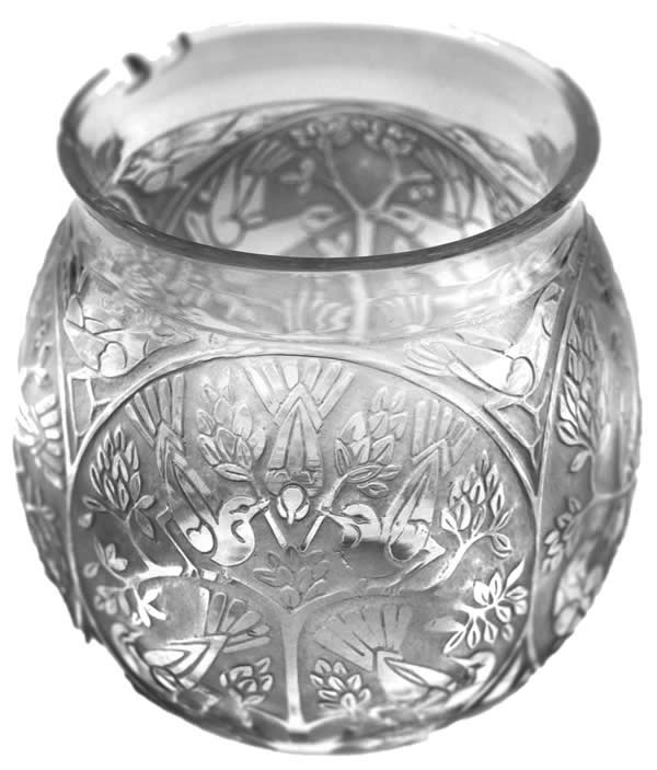 R. Lalique Teheran Vase
