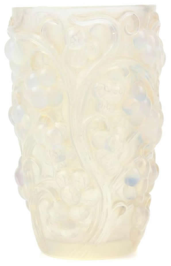 R. Lalique Thomery Cocktail Shaker