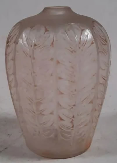 R. Lalique Tournai Vase