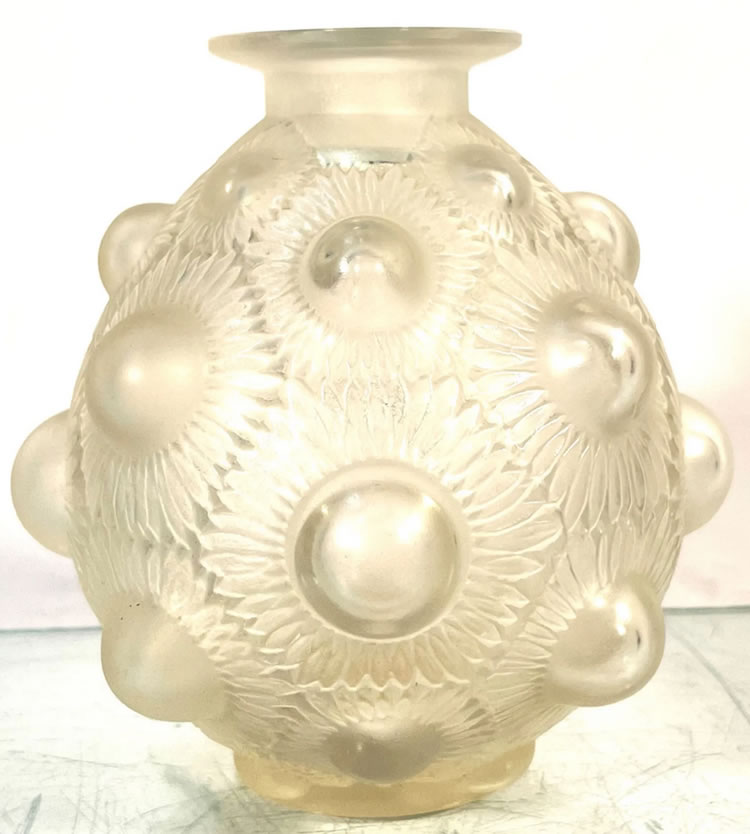 R. Lalique Tournesols Vase