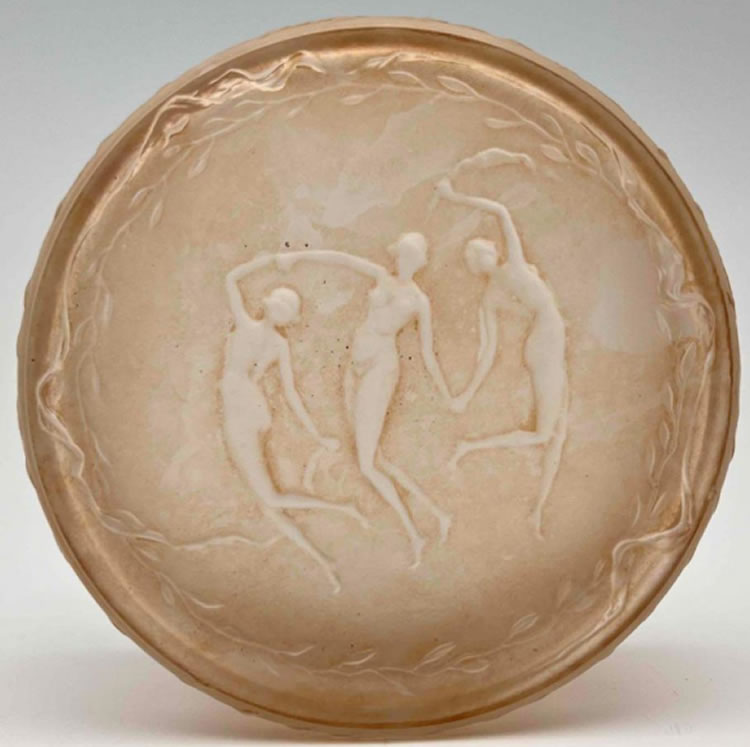 R. Lalique Trois Figurines Box