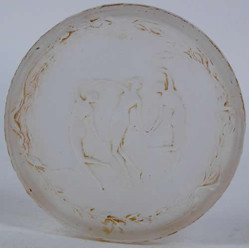 R. Lalique Trois Figurines Powder Box