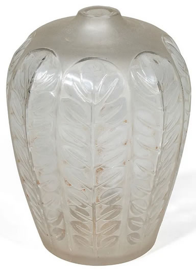 R. Lalique Tournai Vase