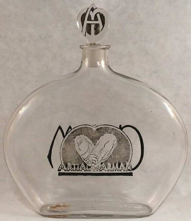 R. Lalique Un Rien Flacon