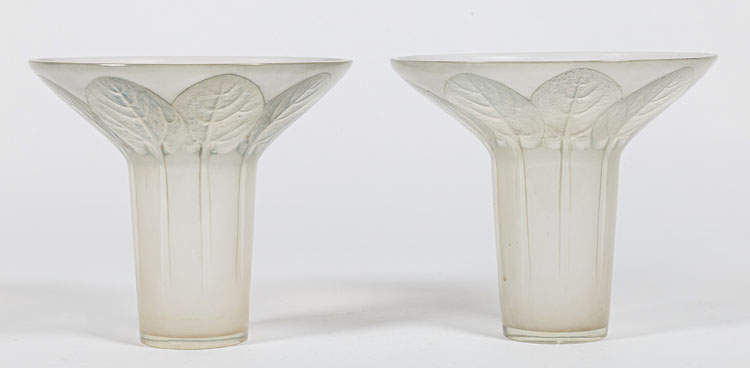 R. Lalique Violettes Vase