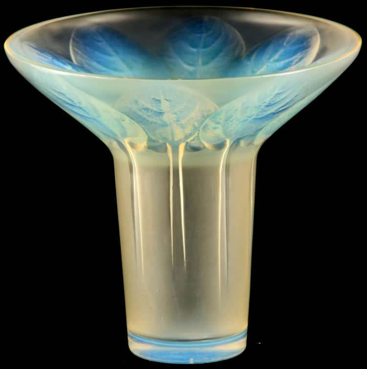R. Lalique Violettes Vase