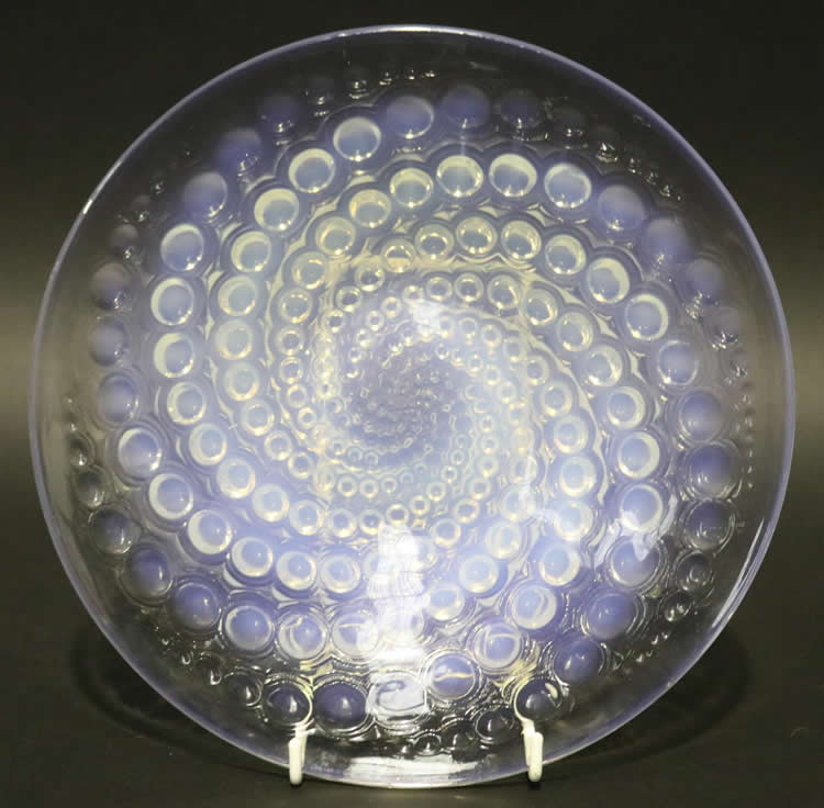 R. Lalique Volutes Plate