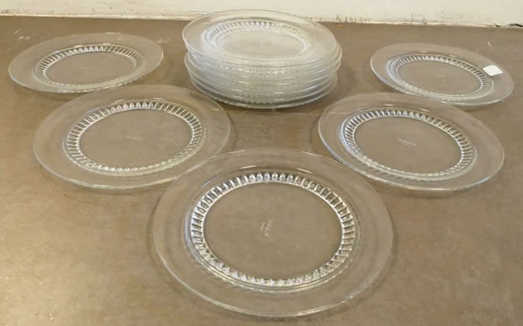Rene Lalique Vougeot Plate 
