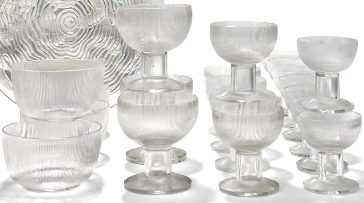 R. Lalique Wingen Tableware