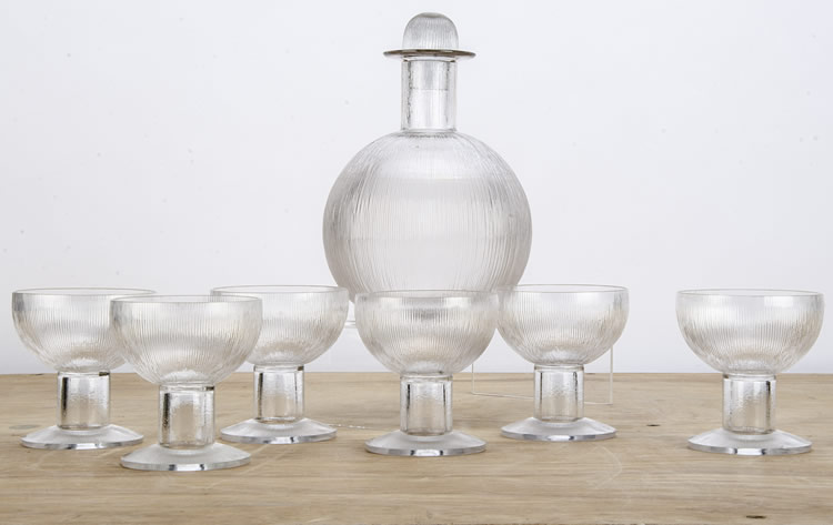 R. Lalique Wingen Tableware